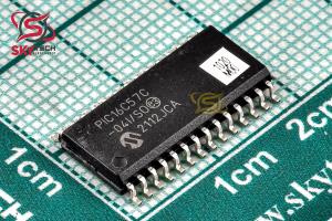 PIC16C57C-04/SO
